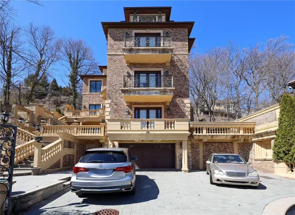 60 Lyman Place Image 1