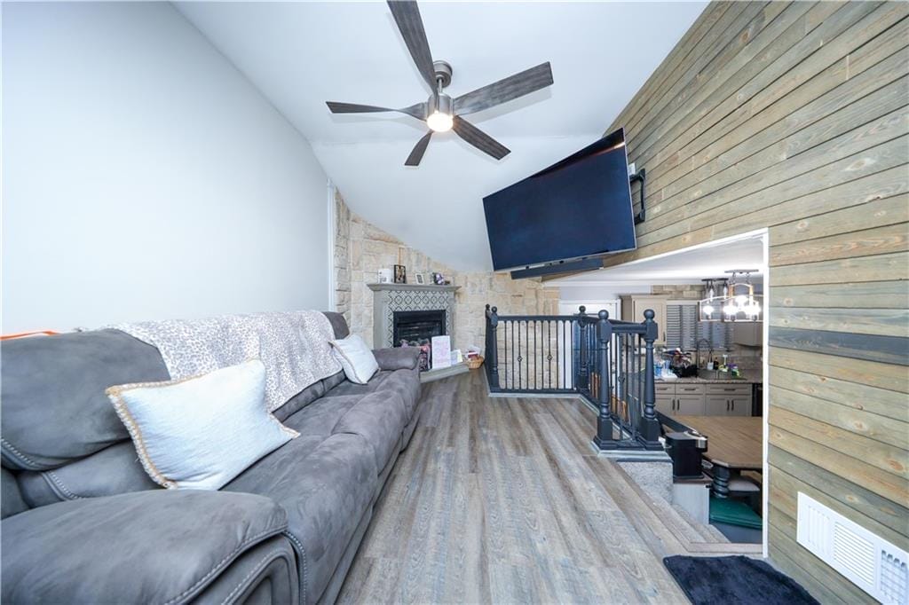 78 Darnell Lane, Staten  Island, New York, 10309 image 13