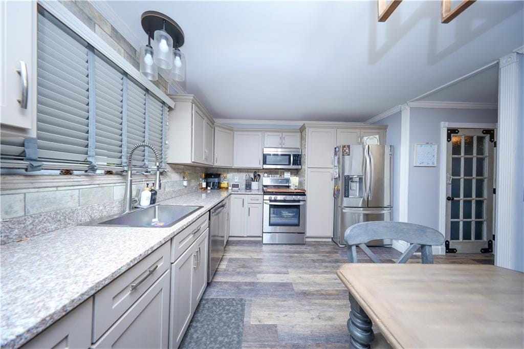 78 Darnell Lane, Staten  Island, New York, 10309 image 9