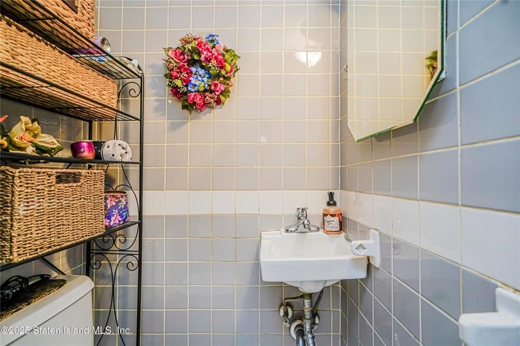 208 Tysens Lane, Staten  Island, New York, 10306 image 17