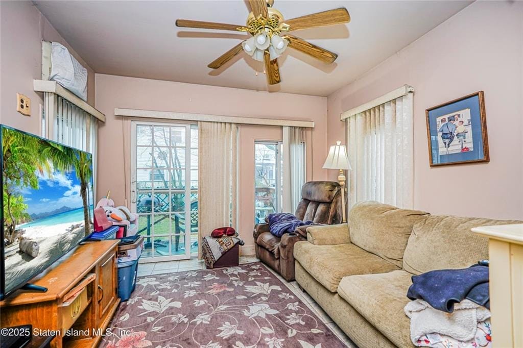 208 Tysens Lane, Staten  Island, New York, 10306 image 6