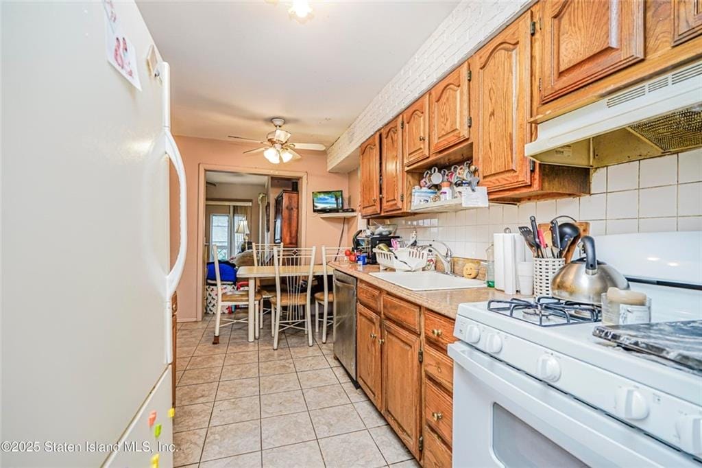 208 Tysens Lane, Staten  Island, New York, 10306 image 8