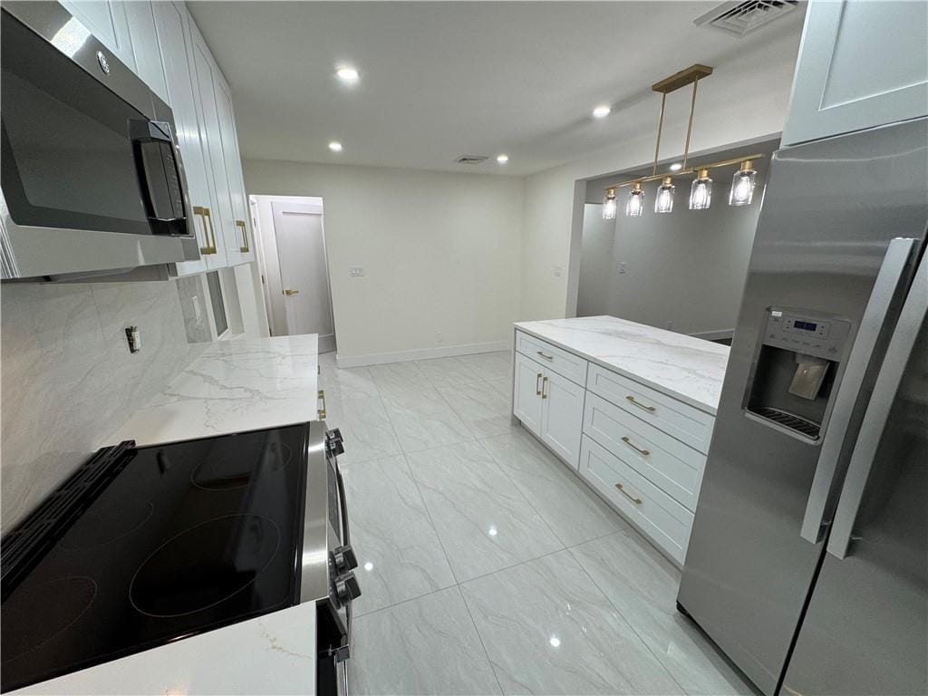 77 City Boulevard, Staten  Island, New York, 10301 image 12