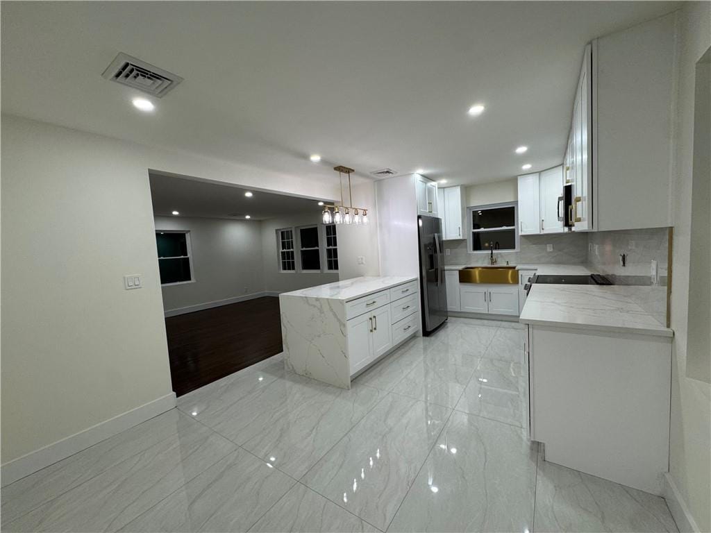 77 City Boulevard, Staten  Island, New York, 10301 image 9