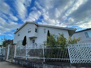 70 Manchester Drive, Staten  Island, New York, 10312 image 6