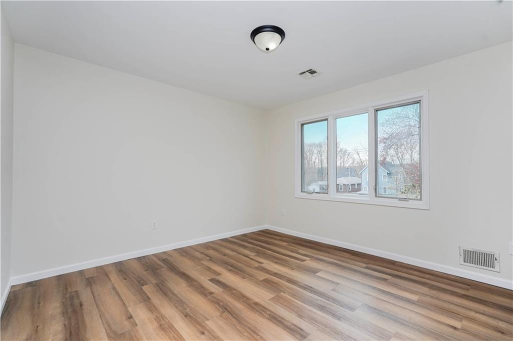 21 Prall Avenue, Staten  Island, New York, 10312 image 19