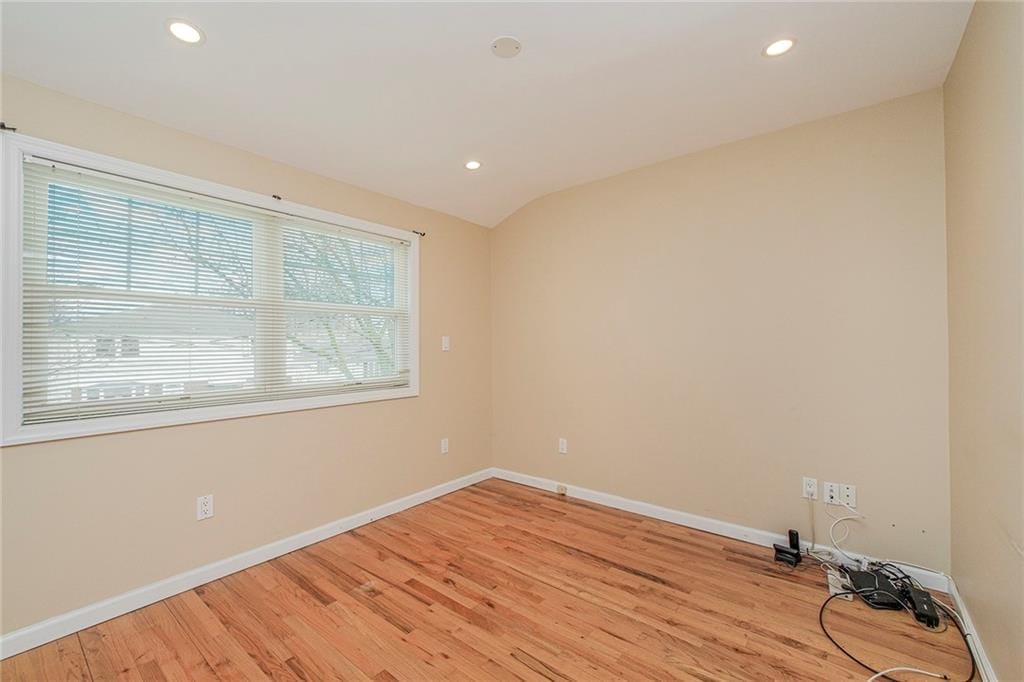 118 Vincent Avenue, Staten  Island, New York, 10306 image 19