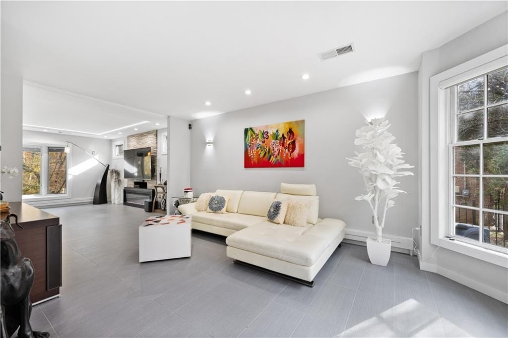 181 Androvette Avenue Image 2