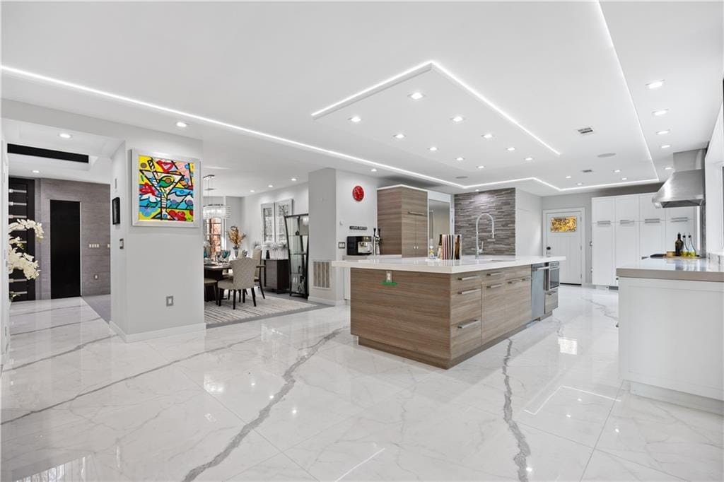 181 Androvette Avenue Image 4