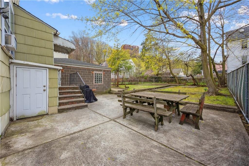 980 Van Duzer Street, Staten  Island, New York, 10304 image 13