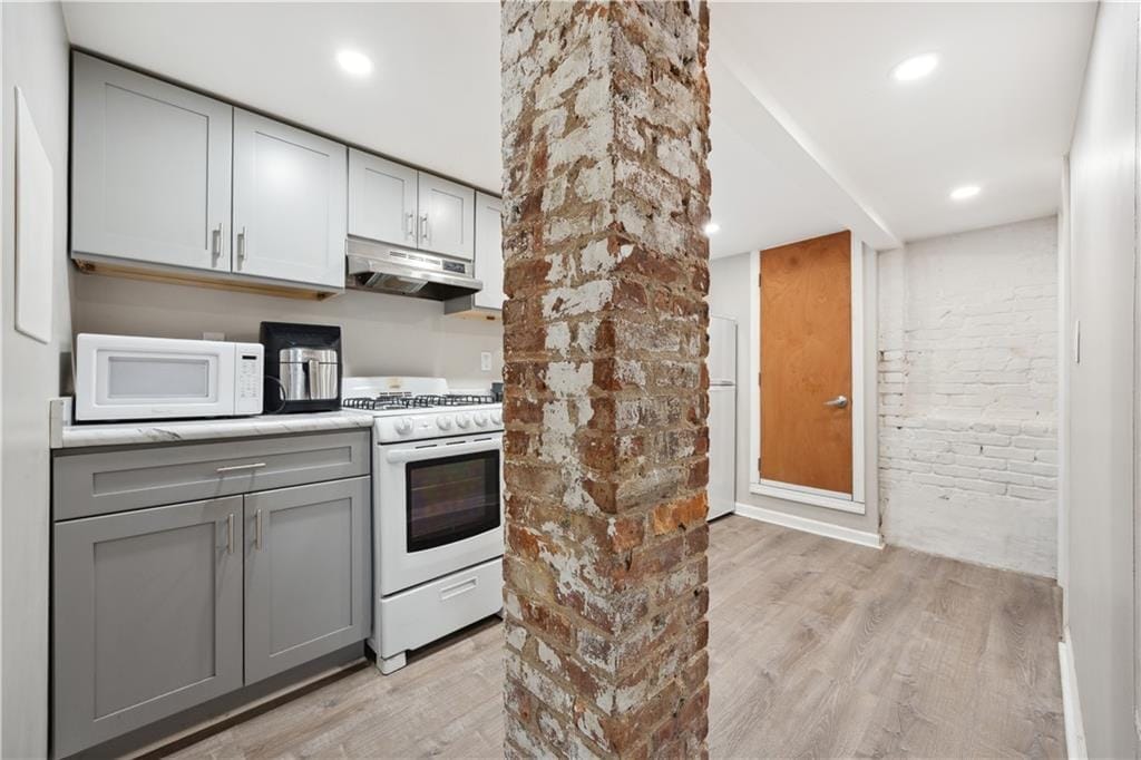 980 Van Duzer Street, Staten  Island, New York, 10304 image 6