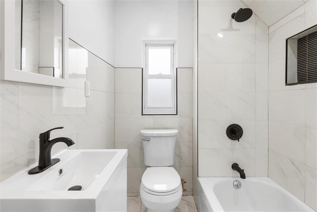 934 East 98th Street, Brooklyn, New York, 11236 image 18