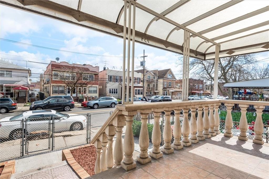 934 East 98th Street Image 3