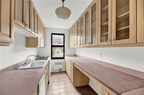 202 Seeley Street 2F, Brooklyn, New York, 11218 image 11