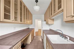 202 Seeley Street 2F, Brooklyn, New York, 11218 image 12