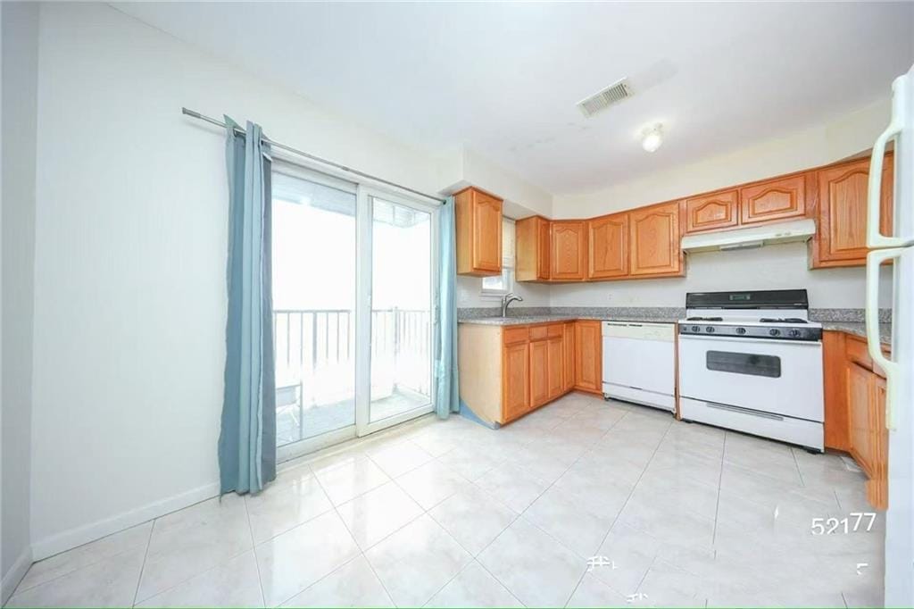 51 Crestwater Court, Staten  Island, New York, 10305 image 6