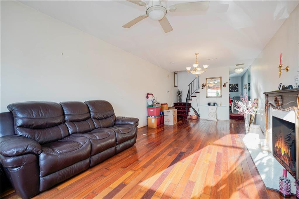 102 Lorraine Loop, Staten  Island, New York, 10309 image 11