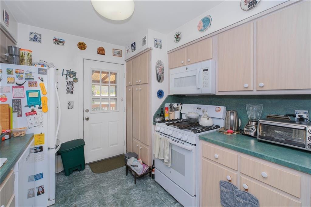 203 Ardmore Avenue, Staten  Island, New York, 10314 image 7