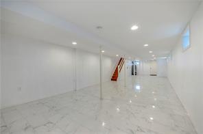 394 Linden Boulevard, Brooklyn, New York, 11203 image 24