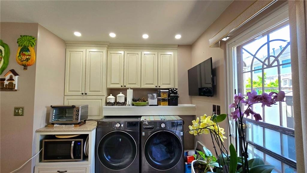 208 Osgood Avenue, Staten  Island, New York, 10304 image 8