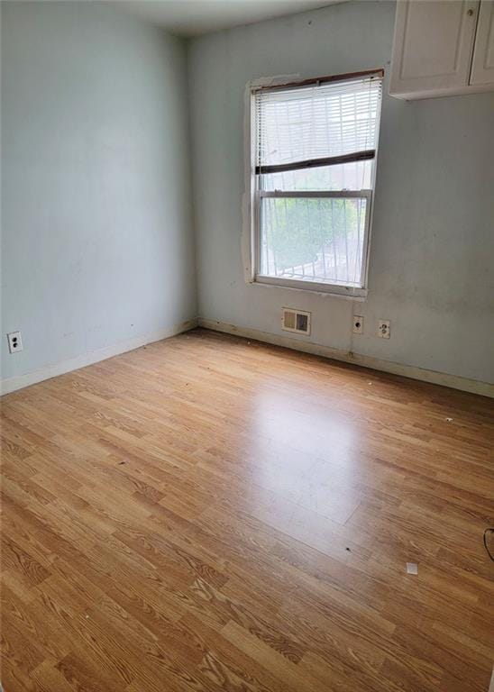 2878 West 31st Street Image 3