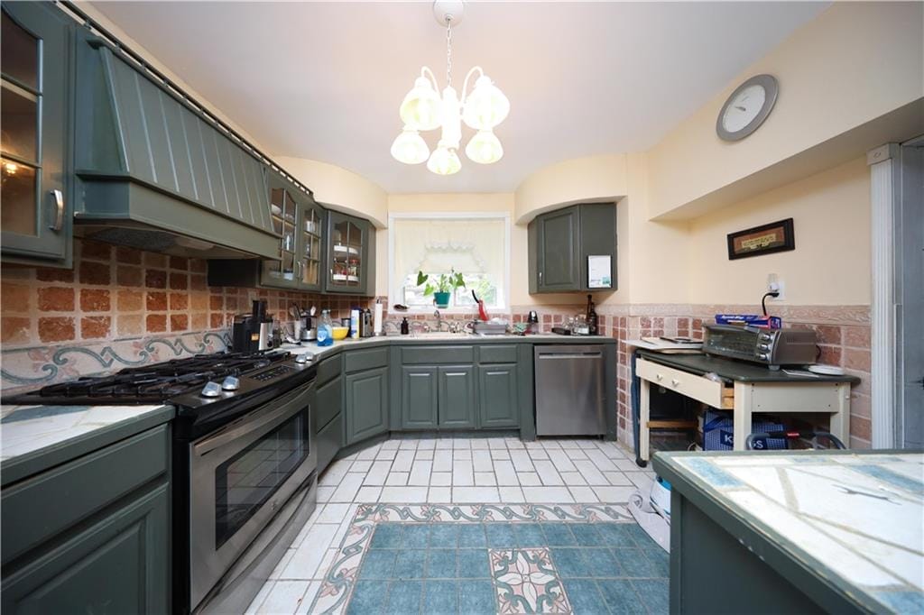 115 Wilson Terrace, Staten  Island, New York, 10304 image 25