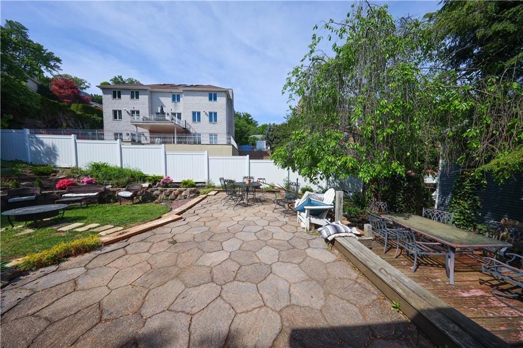 115 Wilson Terrace, Staten  Island, New York, 10304 image 8