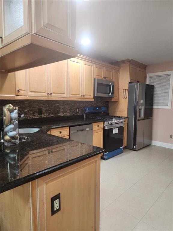 53 Calvanico Lane, Staten  Island, New York, 10314 image 13