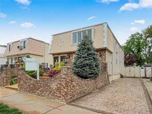 8 Rockville Avenue Image 4