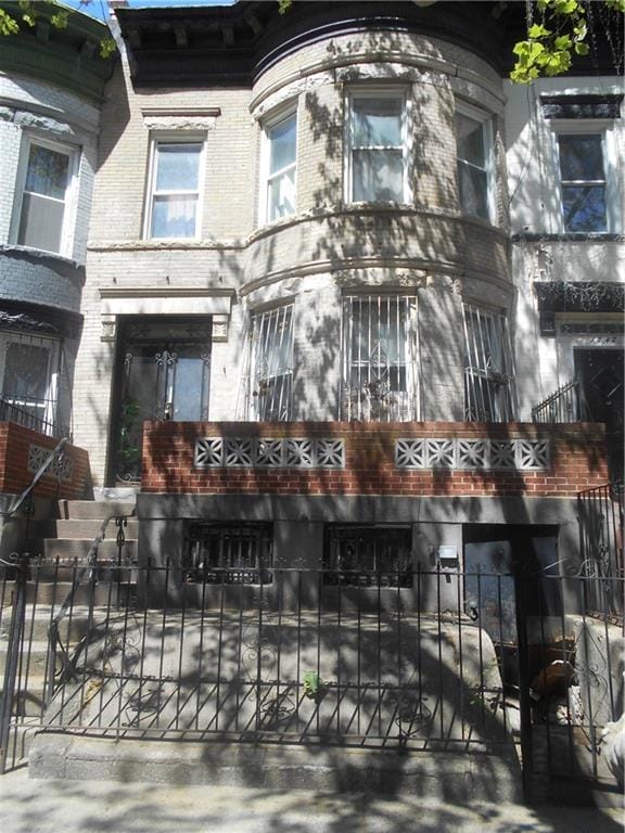 1745 Union Street Image 1