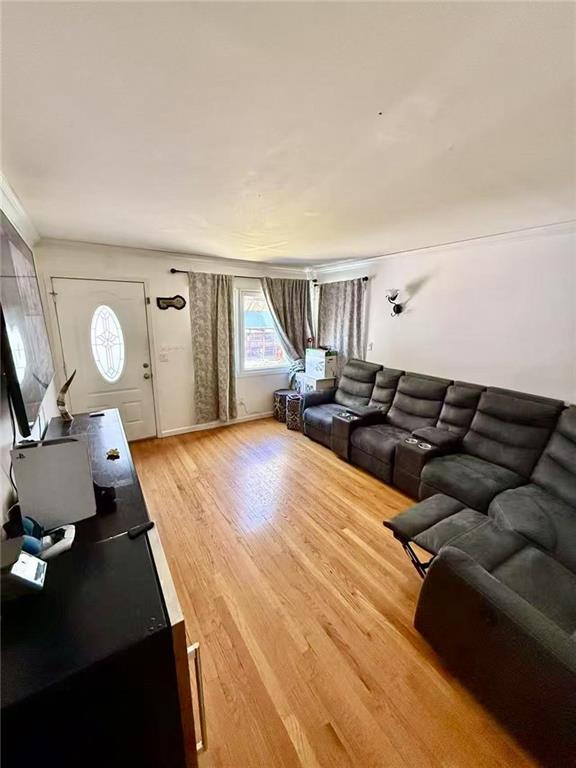 282 Locust Avenue Image 1