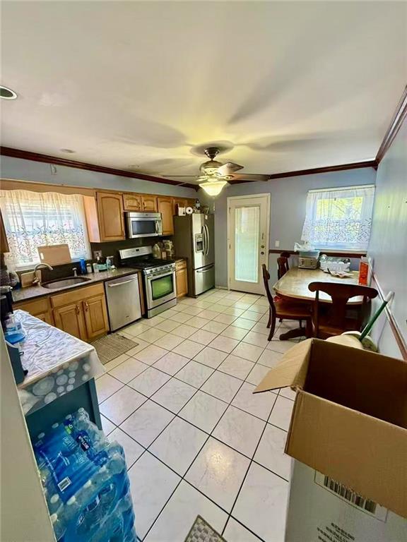 282 Locust Avenue, Staten  Island, New York, 10306 image 6