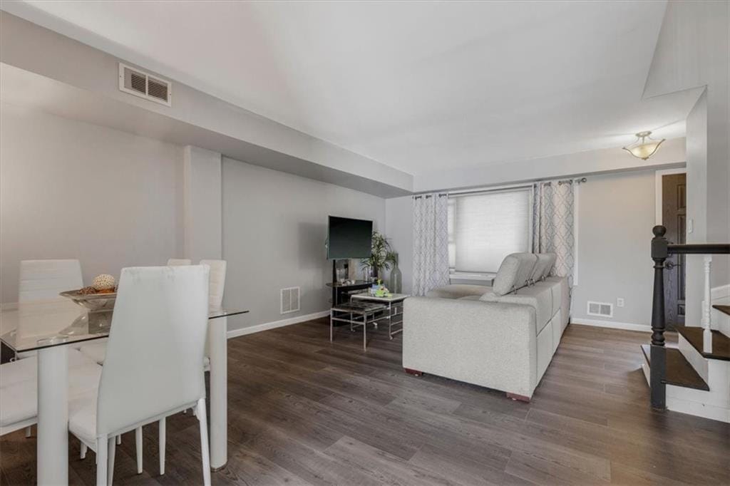 1942 Arthur Kill Road, Staten  Island, New York, 10312 image 6