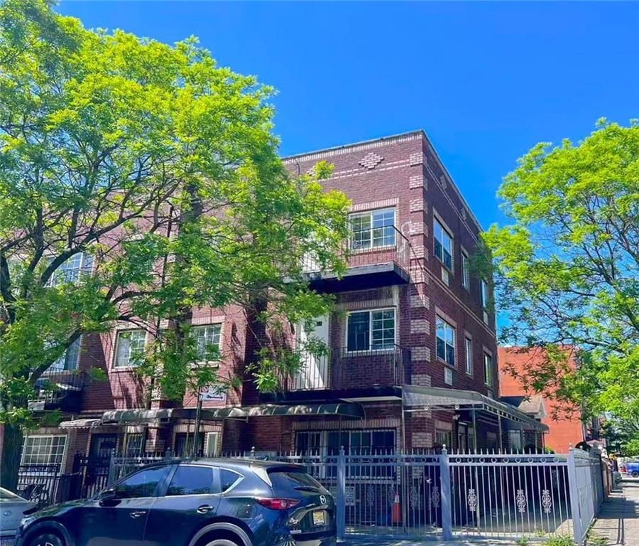 104 East 28th Street Image 1