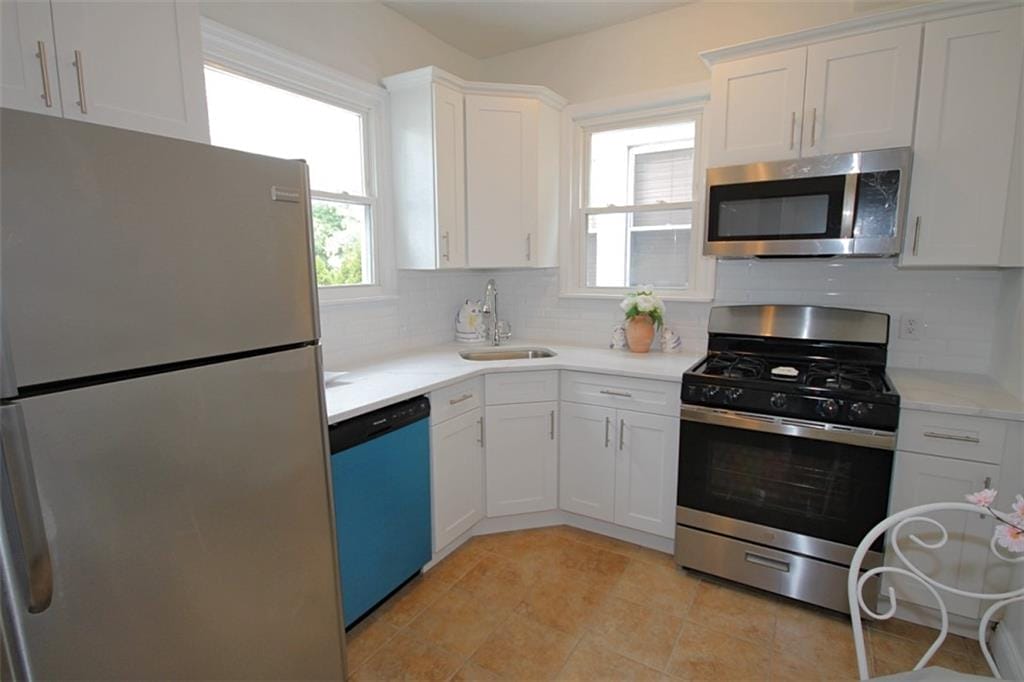 220 Fairview Avenue, Staten  Island, New York, 10314 image 9