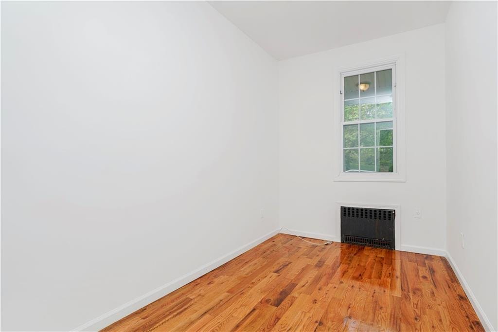 75 Taft Avenue, Staten  Island, New York, 10301 image 17