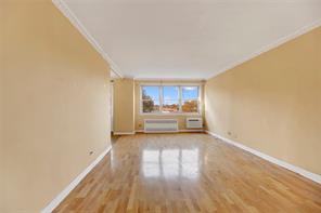2483 West 16th Street 4B Image 3