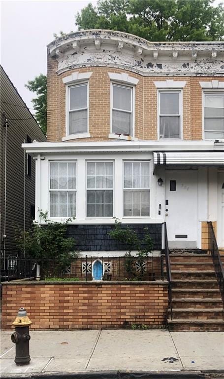 357 Grant Avenue Image 1
