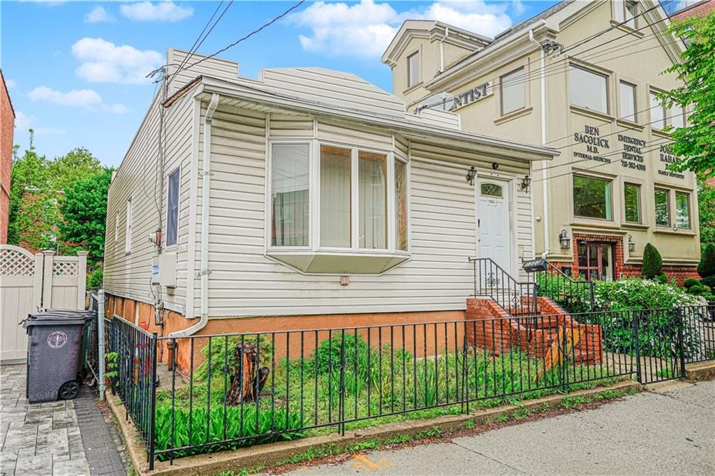 1223 Avenue Y Image 1