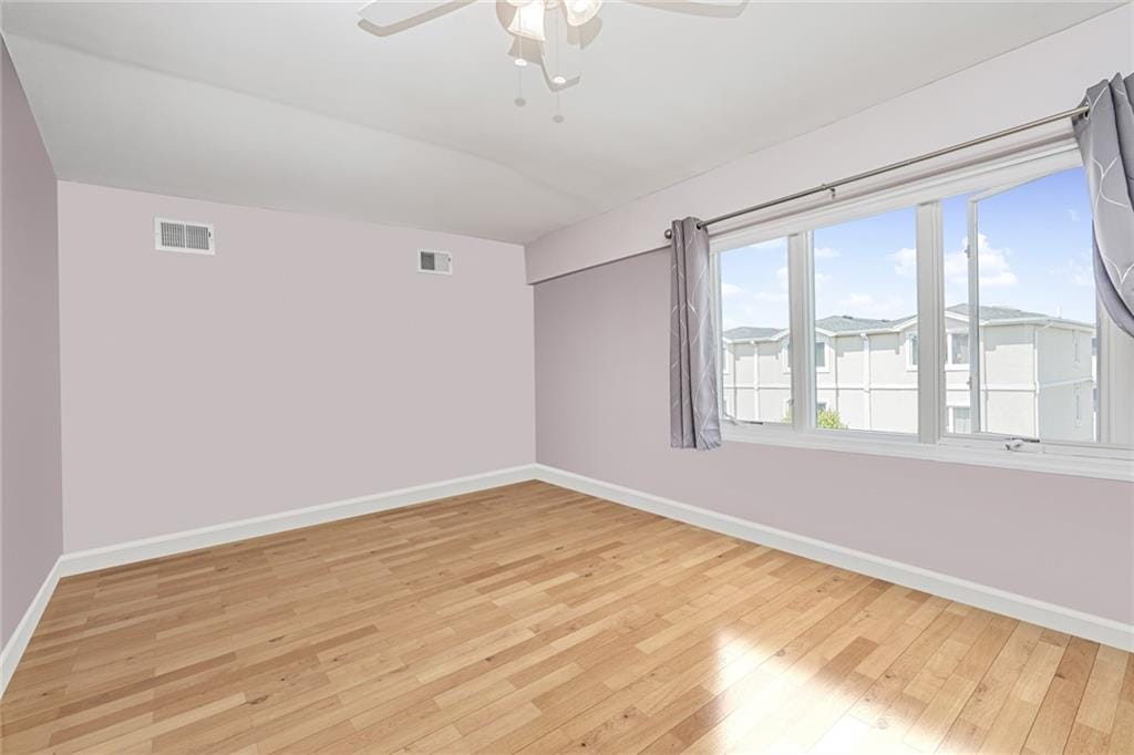 12 Seagate Court, Staten  Island, New York, 10305 image 11