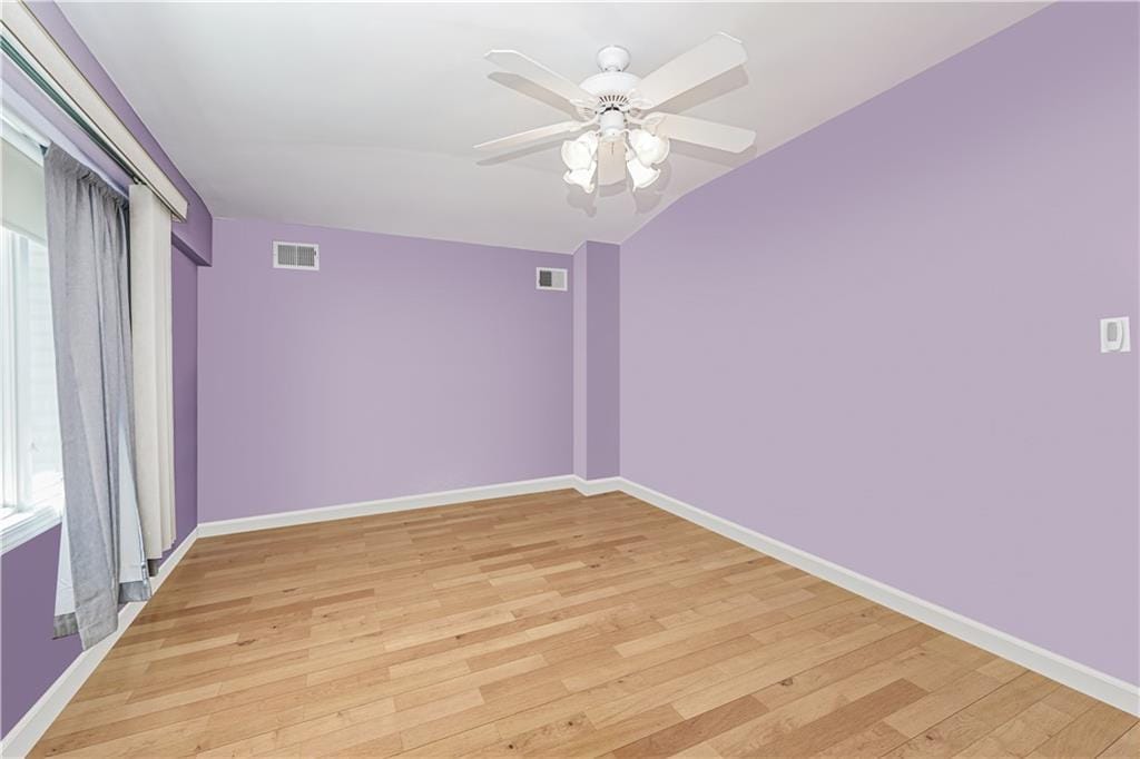 12 Seagate Court, Staten  Island, New York, 10305 image 10