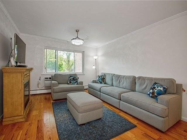 1435 East 80th Street Image 3