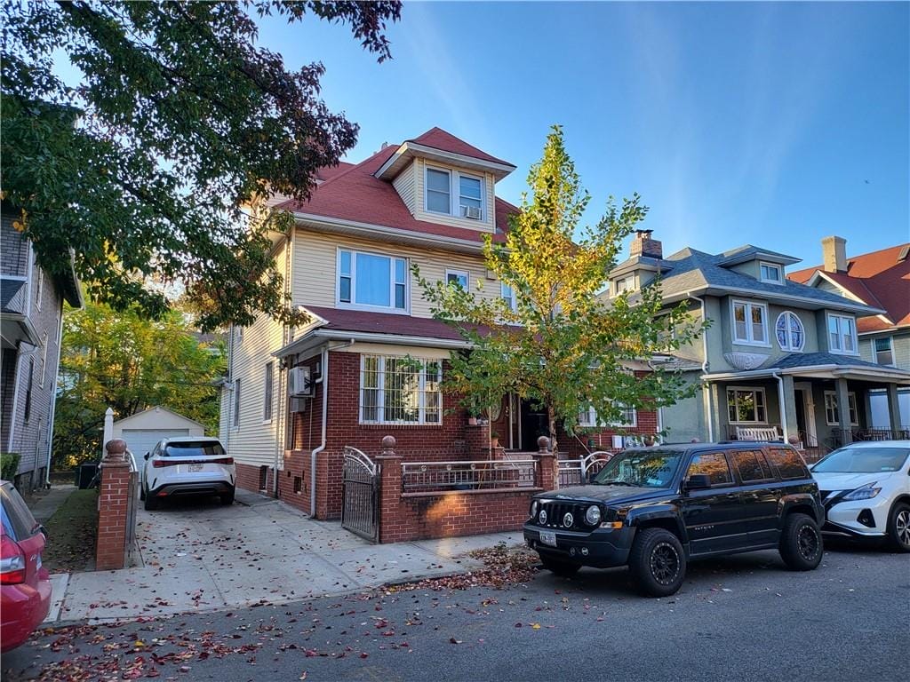 336 East 16th Street Image 1