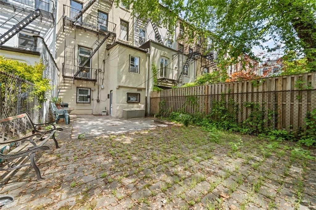 216 Union Street, Brooklyn, New York, 11231 image 17