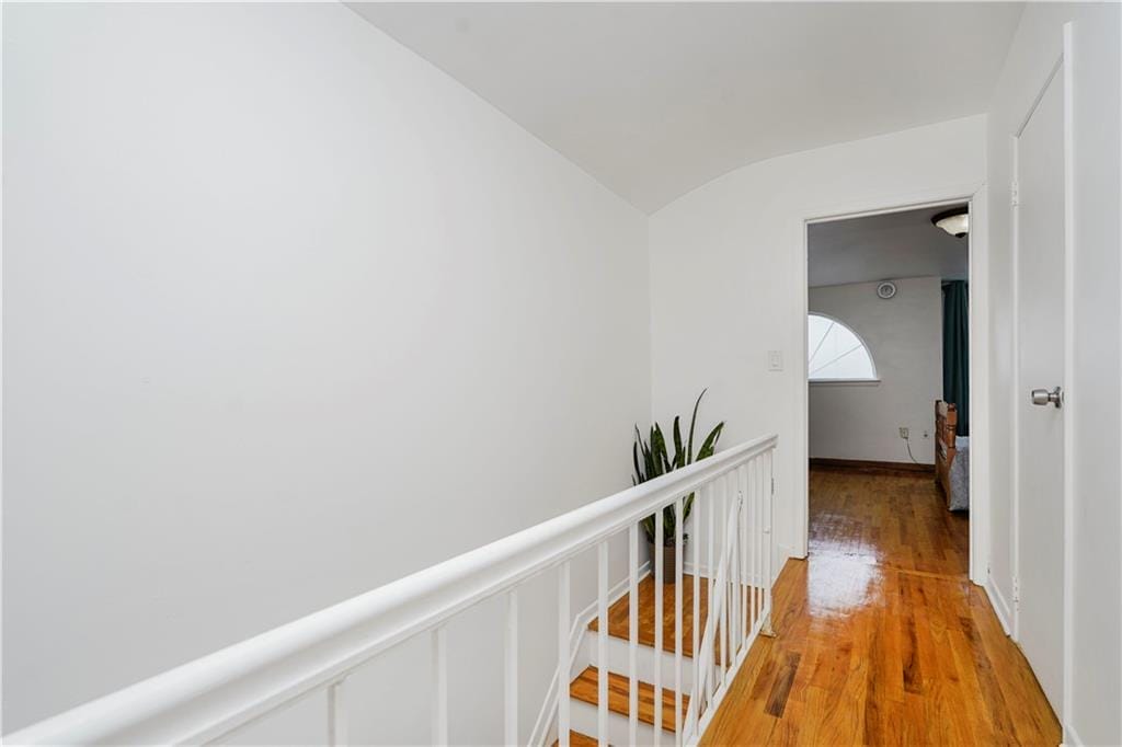 90 North Railroad Avenue, Staten  Island, New York, 10304 image 13