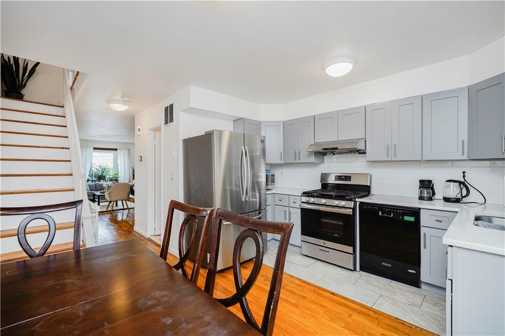 90 North Railroad Avenue, Staten  Island, New York, 10304 image 32