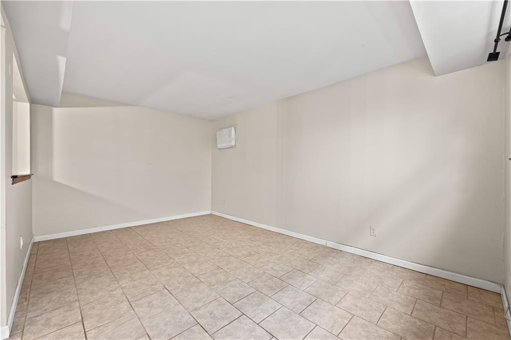 49 Shotwell Avenue, Staten  Island, New York, 10312 image 21