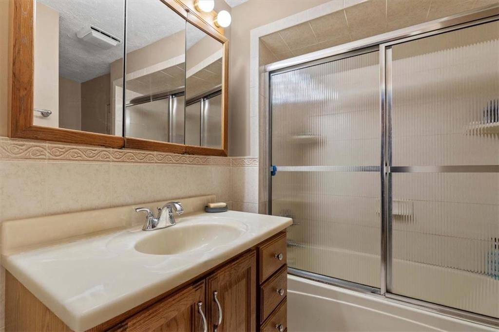 190 Prall Avenue, Staten  Island, New York, 10312 image 15