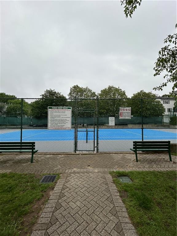 71 Emily Lane, Staten  Island, New York, 10312 image 12