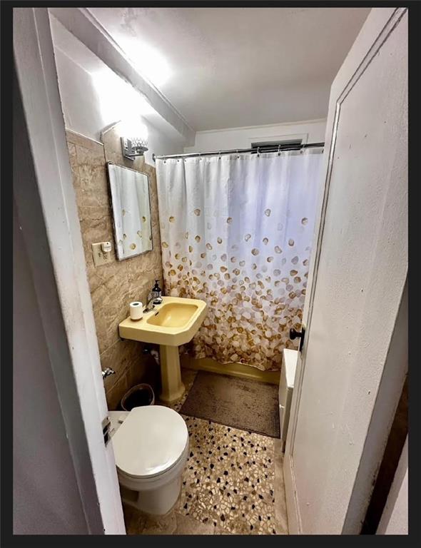 89 Metropolitan Oval 10G, Bronx, New York, 10462 image 8